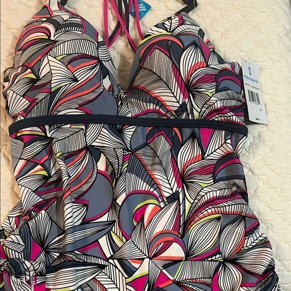 Colorful Patterned Swimsuit - Picture 1 of 4